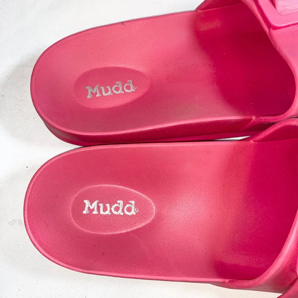 Mudd Hot Pink Buckle Slide Sandals Womens Summer Beach Shoes Vacation Waterproof